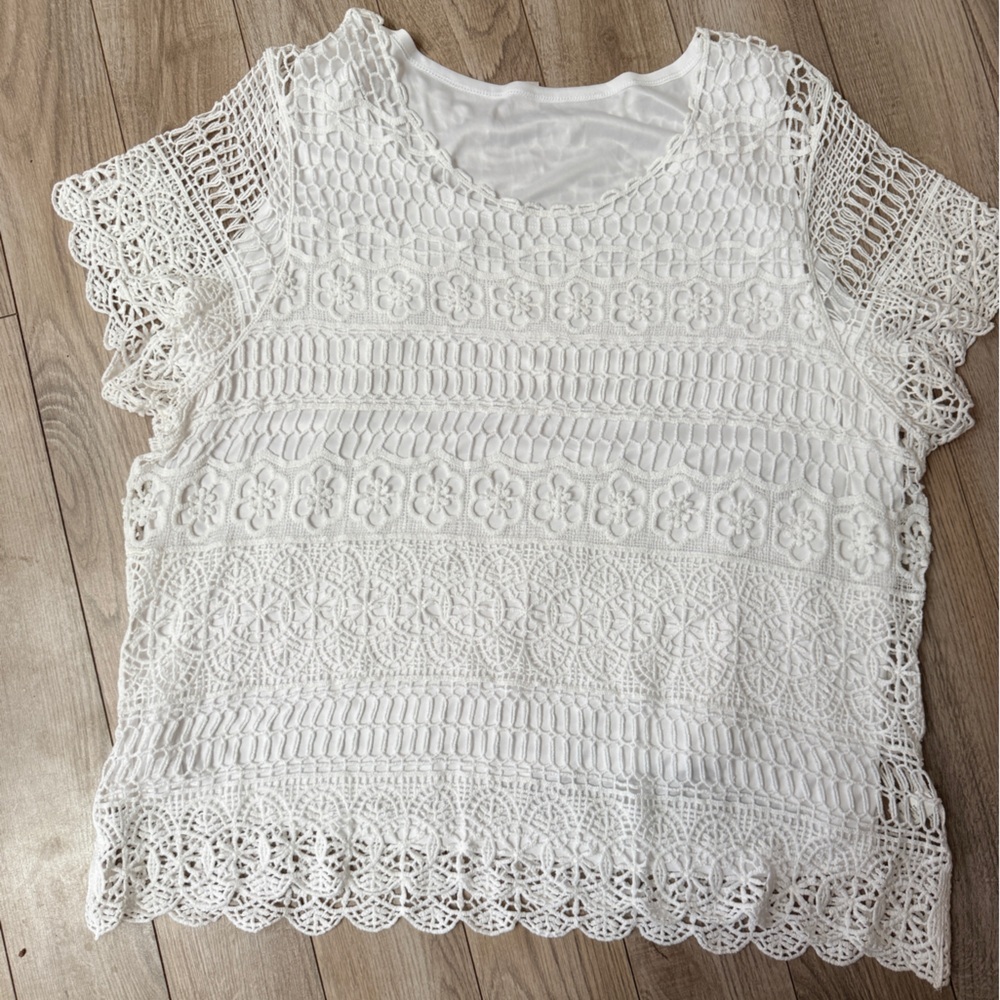 Cj banks Elegant White Lace Top